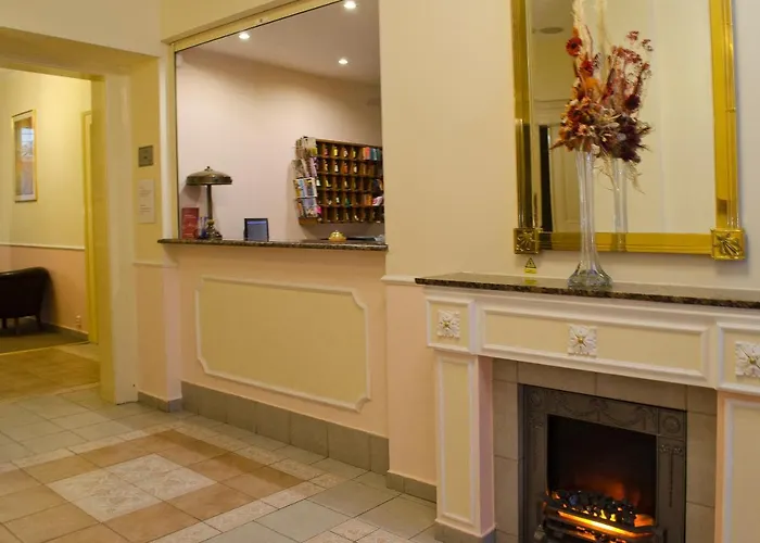 Anna Hotel